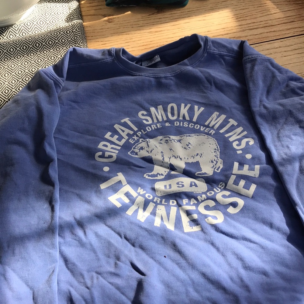 Great Smoky Mtns sweatshirt!